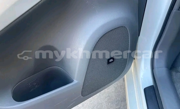 Buy Used Toyota Prius White Car in Khemarak Phoumin in Koh Kong Province Buy Used Toyota Prius White Car in Khemarak Phoumin in Koh Kong Province
