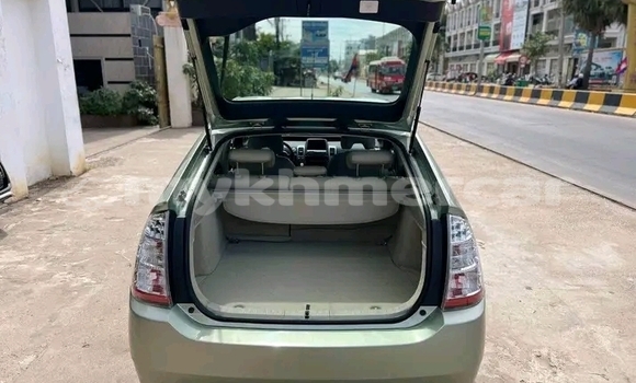Buy Used Toyota Prius Other Car in Cheom Ksan in Preah Vihear Province Buy Used Toyota Prius Other Car in Cheom Ksan in Preah Vihear Province