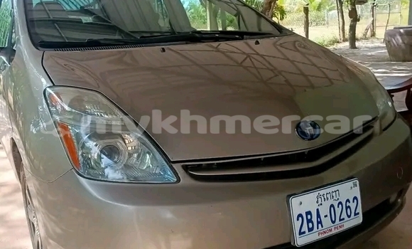 Buy Used Toyota Prius Other Car in Chbar Mon in Kampong Speu Province Buy Used Toyota Prius Other Car in Chbar Mon in Kampong Speu Province