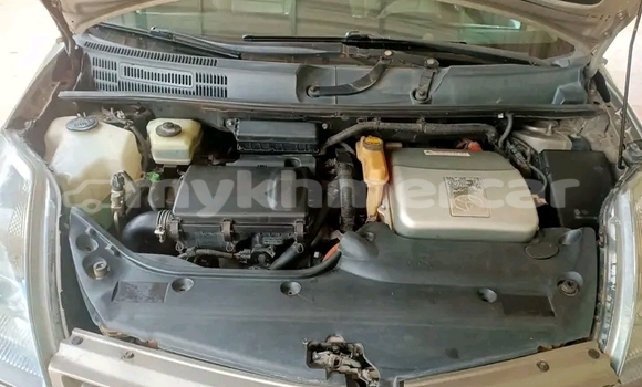 Buy Used Toyota Prius Other Car in Chbar Mon in Kampong Speu Province Buy Used Toyota Prius Other Car in Chbar Mon in Kampong Speu Province