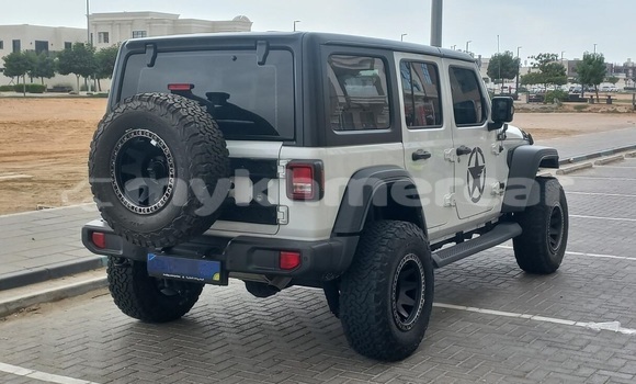 Buy Used Jeep Wrangler White Car in Phnom Penh in Phnom Penh Buy Used Jeep Wrangler White Car in Phnom Penh in Phnom Penh