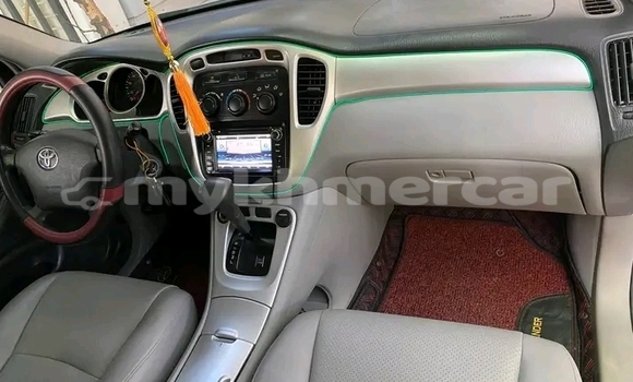 Buy Used Toyota Highlander Other Car in Banteay Meanchey in Banteay Meanchey Province Buy Used Toyota Highlander Other Car in Banteay Meanchey in Banteay Meanchey Province