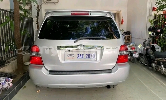 Buy Used Toyota Highlander Other Car in Banteay Meanchey in Banteay Meanchey Province Buy Used Toyota Highlander Other Car in Banteay Meanchey in Banteay Meanchey Province