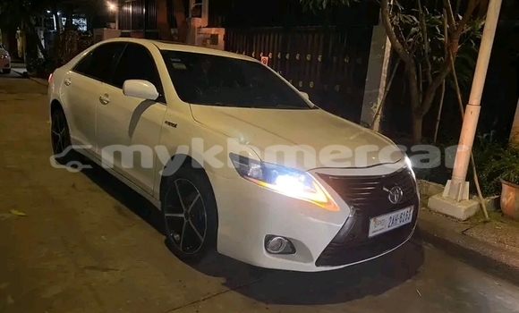 Buy Used Toyota Camry White Car in Cheom Ksan in Preah Vihear Province Buy Used Toyota Camry White Car in Cheom Ksan in Preah Vihear Province
