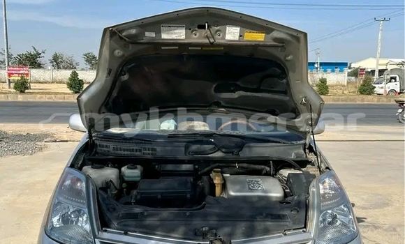 Buy Used Toyota Prius Other Car in Bavet in Svay Rieng Province Buy Used Toyota Prius Other Car in Bavet in Svay Rieng Province