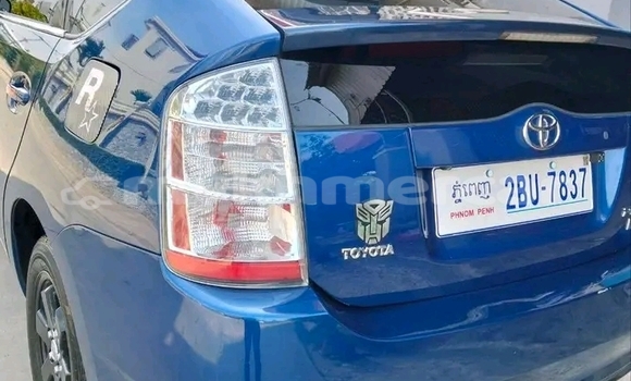 Buy Used Toyota Prius Other Car in Chbar Mon in Kampong Speu Province Buy Used Toyota Prius Other Car in Chbar Mon in Kampong Speu Province