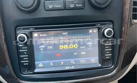 Buy Used Toyota Highlander White Car in Kep in Kep Province Buy Used Toyota Highlander White Car in Kep in Kep Province