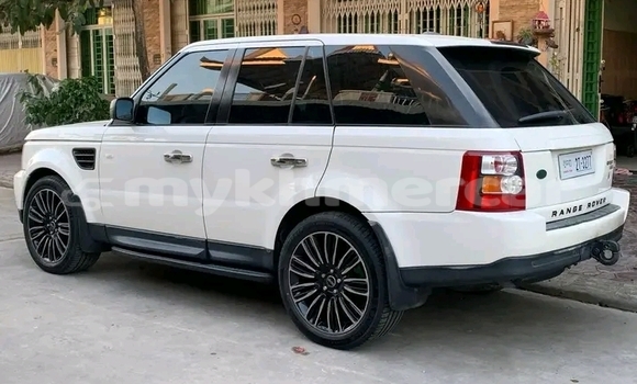 Buy Used Range Rover Range Rover White Car in Chbar Mon in Kampong Speu Province Buy Used Range Rover Range Rover White Car in Chbar Mon in Kampong Speu Province