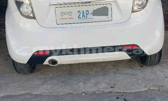 Buy Used Chevrolet Spark White Car in Dăm Thnăm in Kampot Province Buy Used Chevrolet Spark White Car in Dăm Thnăm in Kampot Province
