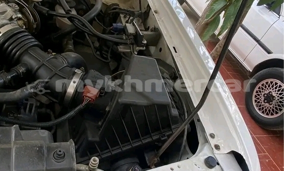 Buy Used Nissan Frontier White Car in Kampot in Kampot Province Buy Used Nissan Frontier White Car in Kampot in Kampot Province