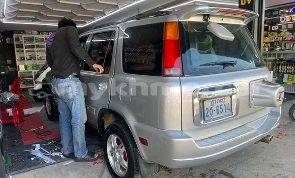 Buy Used Toyota Highlander Other Car in Chbar Mon in Kampong Speu Province Buy Used Toyota Highlander Other Car in Chbar Mon in Kampong Speu Province