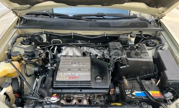 Buy Used Toyota Highlander Other Car in Khŭm Sráng in Kampong Speu Province Buy Used Toyota Highlander Other Car in Khŭm Sráng in Kampong Speu Province