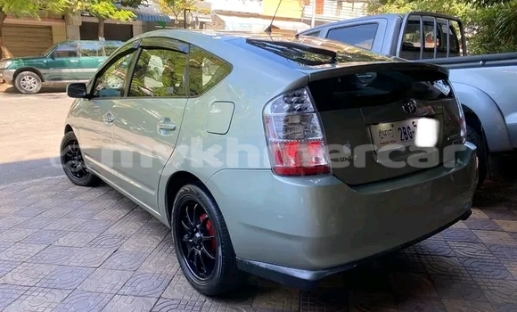 Buy Used Toyota Prius Other Car in Chbar Mon in Kampong Speu Province Buy Used Toyota Prius Other Car in Chbar Mon in Kampong Speu Province