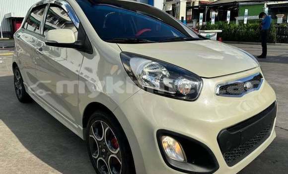 Buy Used Kia Morning White Car in Phnom Penh in Phnom Penh Buy Used Kia Morning White Car in Phnom Penh in Phnom Penh