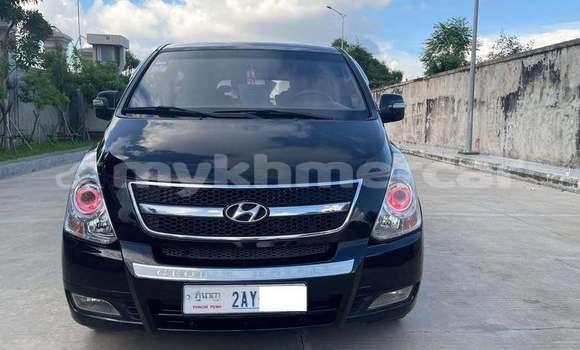 Buy Used Hyundai Starex Black Car in Cheom Ksan in Preah Vihear Province Buy Used Hyundai Starex Black Car in Cheom Ksan in Preah Vihear Province