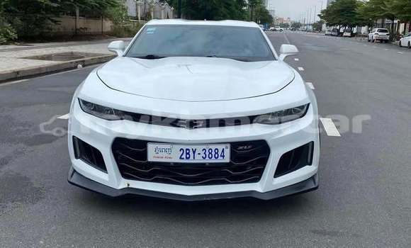 Buy Used Chevrolet Camaro White Car in Phnom Penh in Phnom Penh