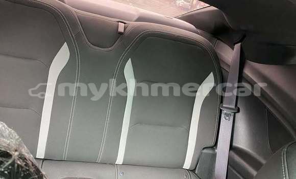 Buy Used Chevrolet Camaro White Car in Phnom Penh in Phnom Penh Buy Used Chevrolet Camaro White Car in Phnom Penh in Phnom Penh