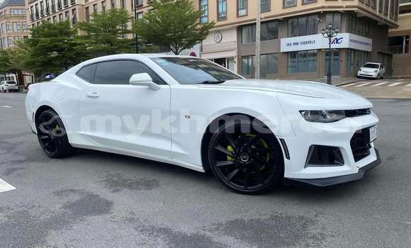 Buy Used Chevrolet Camaro White Car in Phnom Penh in Phnom Penh Buy Used Chevrolet Camaro White Car in Phnom Penh in Phnom Penh