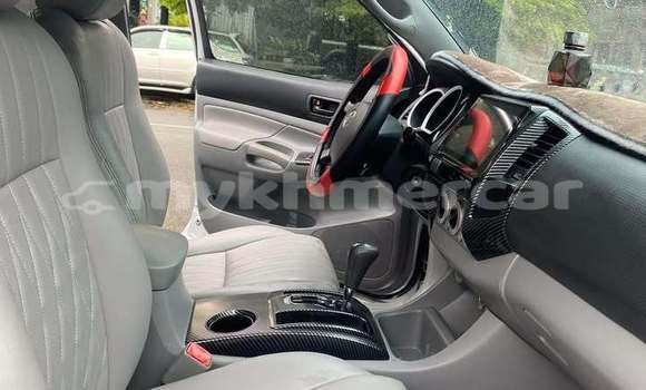 Buy Used Toyota Tacoma Other Car in Phnom Penh in Phnom Penh Buy Used Toyota Tacoma Other Car in Phnom Penh in Phnom Penh