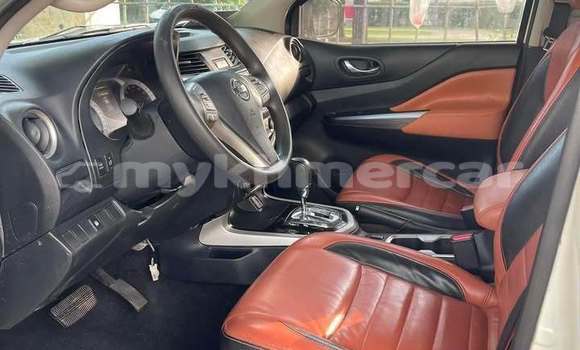 Buy Used Nissan Navara White Car in Phnom Penh in Phnom Penh Buy Used Nissan Navara White Car in Phnom Penh in Phnom Penh