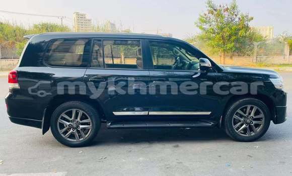 Buy Used Toyota Land Cruiser Black Car in Phnom Penh in Phnom Penh Buy Used Toyota Land Cruiser Black Car in Phnom Penh in Phnom Penh