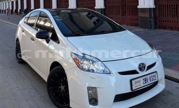 Acheter Occasion Voiture Toyota Prius Blanc à Phnom Penh, Phnom Penh Acheter Occasion Voiture Toyota Prius Blanc à Phnom Penh, Phnom Penh