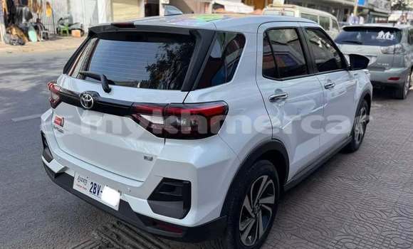 ទិញ បានប្រើ Toyota Ractis White ឡាន} ក្នុង Phnom Penh ក្នុង Phnom Penh ទិញ បានប្រើ Toyota Ractis White ឡាន} ក្នុង Phnom Penh ក្នុង Phnom Penh