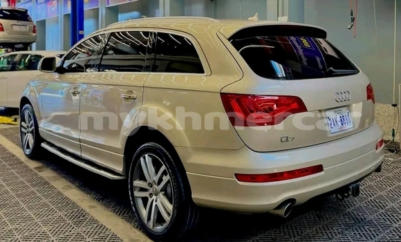 Buy Used Audi Q7 White Car in Chbar Mon in Kampong Speu Province Buy Used Audi Q7 White Car in Chbar Mon in Kampong Speu Province