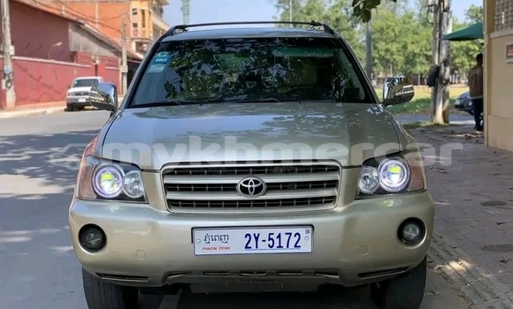 Buy Used Toyota Highlander Other Car in Chbar Mon in Kampong Speu Province Buy Used Toyota Highlander Other Car in Chbar Mon in Kampong Speu Province