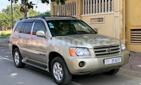 Buy Used Toyota Highlander Other Car in Chbar Mon in Kampong Speu Province Buy Used Toyota Highlander Other Car in Chbar Mon in Kampong Speu Province