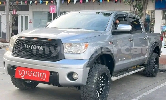 Buy Used Toyota Tundra White Car in Chbar Mon in Kampong Speu Province Buy Used Toyota Tundra White Car in Chbar Mon in Kampong Speu Province