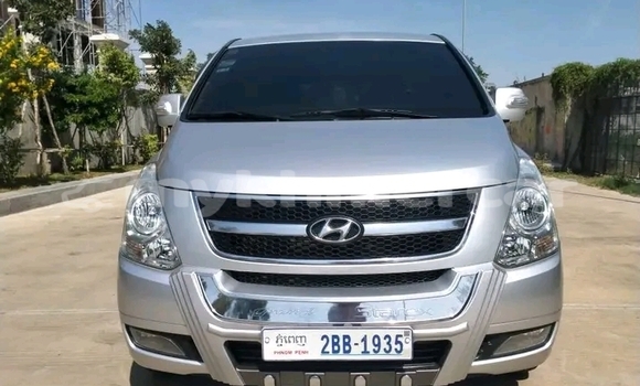 Buy Used Toyota Starlet Other Car in Chbar Mon in Kampong Speu Province Buy Used Toyota Starlet Other Car in Chbar Mon in Kampong Speu Province