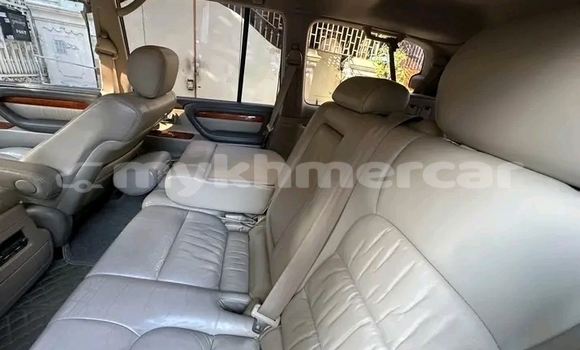 Buy Used Lexus LX 450 Black Car in Chbar Mon in Kampong Speu Province Buy Used Lexus LX 450 Black Car in Chbar Mon in Kampong Speu Province