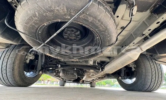 Buy Used Toyota Vellfire Black Car in Chbar Mon in Kampong Speu Province Buy Used Toyota Vellfire Black Car in Chbar Mon in Kampong Speu Province