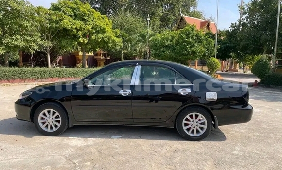 Buy Used Toyota Camry Black Car in Chbar Mon in Kampong Speu Province Buy Used Toyota Camry Black Car in Chbar Mon in Kampong Speu Province