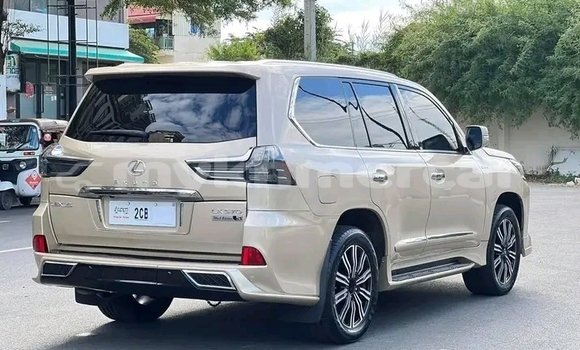 Buy Used Lexus LX 570 Other Car in Cheom Ksan in Preah Vihear Province Buy Used Lexus LX 570 Other Car in Cheom Ksan in Preah Vihear Province