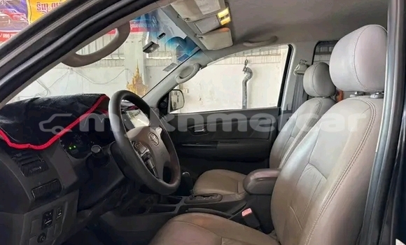 Buy Used Toyota Vigo Black Car in Cheom Ksan in Preah Vihear Province Buy Used Toyota Vigo Black Car in Cheom Ksan in Preah Vihear Province