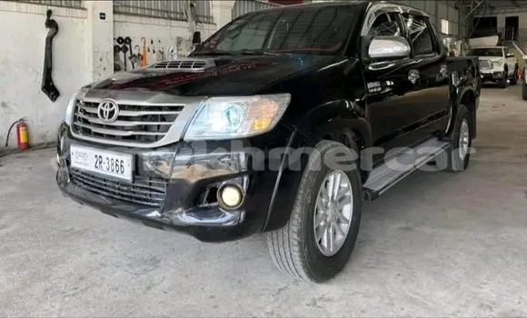 Buy Used Toyota Vigo Black Car in Cheom Ksan in Preah Vihear Province Buy Used Toyota Vigo Black Car in Cheom Ksan in Preah Vihear Province