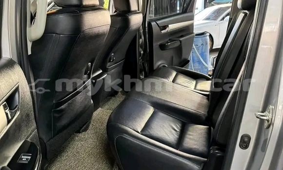 Buy Used Toyota Hiluxe Revo Other Car in Chbar Mon in Kampong Speu Province Buy Used Toyota Hiluxe Revo Other Car in Chbar Mon in Kampong Speu Province