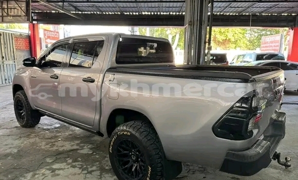 Buy Used Toyota Hiluxe Revo Other Car in Chbar Mon in Kampong Speu Province Buy Used Toyota Hiluxe Revo Other Car in Chbar Mon in Kampong Speu Province