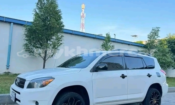 Buy Used Toyota RAV4 White Car in Khemarak Phoumin in Koh Kong Province Buy Used Toyota RAV4 White Car in Khemarak Phoumin in Koh Kong Province