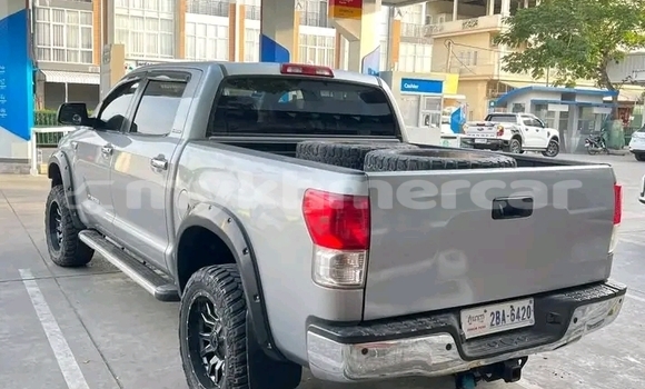Buy Used Toyota Tundra White Car in Chbar Mon in Kampong Speu Province Buy Used Toyota Tundra White Car in Chbar Mon in Kampong Speu Province
