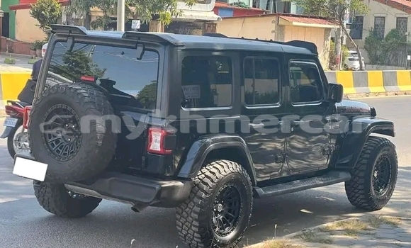 Buy Used Jeep Wrangler Black Car in Cheom Ksan in Preah Vihear Province Buy Used Jeep Wrangler Black Car in Cheom Ksan in Preah Vihear Province