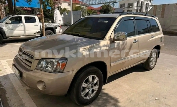 Buy Used Toyota Highlander Other Car in Chbar Mon in Kampong Speu Province Buy Used Toyota Highlander Other Car in Chbar Mon in Kampong Speu Province