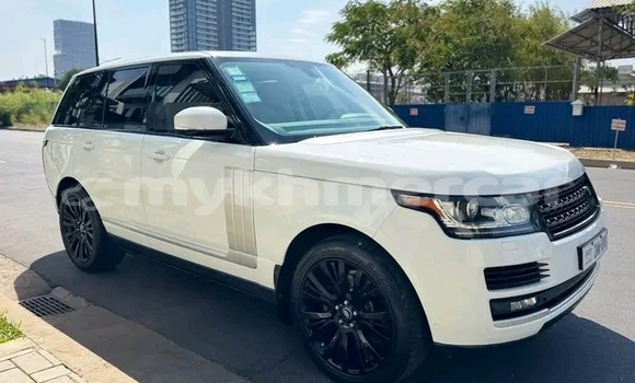 Buy Used Range Rover Evoque White Car in Cheom Ksan in Preah Vihear Province Buy Used Range Rover Evoque White Car in Cheom Ksan in Preah Vihear Province