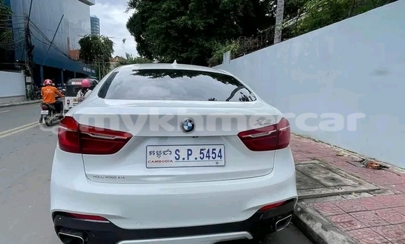 Buy Used BMW X6 White Car in Chbar Mon in Kampong Speu Province Buy Used BMW X6 White Car in Chbar Mon in Kampong Speu Province