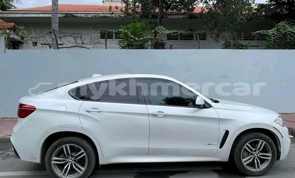 Buy Used BMW X6 White Car in Chbar Mon in Kampong Speu Province Buy Used BMW X6 White Car in Chbar Mon in Kampong Speu Province