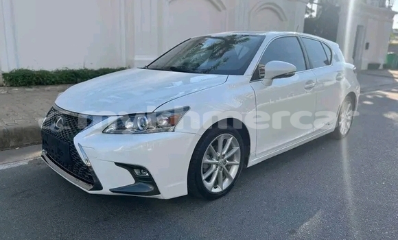 Buy Used Lexus RC White Car in Cheom Ksan in Preah Vihear Province Buy Used Lexus RC White Car in Cheom Ksan in Preah Vihear Province