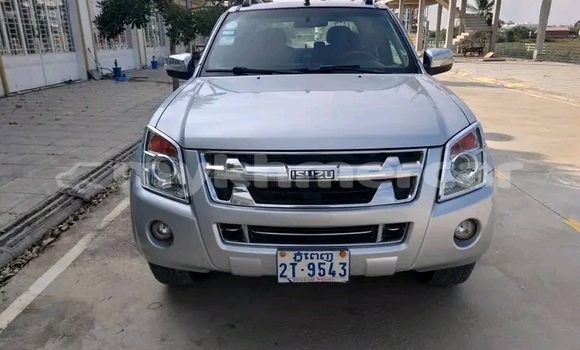 Buy Used Isuzu D–MAX Other Car in Khŭm Sráng in Kampong Speu Province Buy Used Isuzu D–MAX Other Car in Khŭm Sráng in Kampong Speu Province