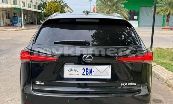 Buy Used Lexus LX 570 Black Car in Banteay Meanchey in Banteay Meanchey Province Buy Used Lexus LX 570 Black Car in Banteay Meanchey in Banteay Meanchey Province